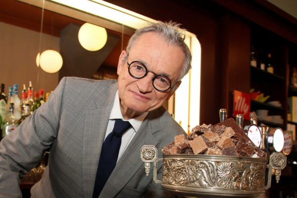 Célébration de Jean-Luc Petitrenaud : Hommage des Chefs et Étoiles