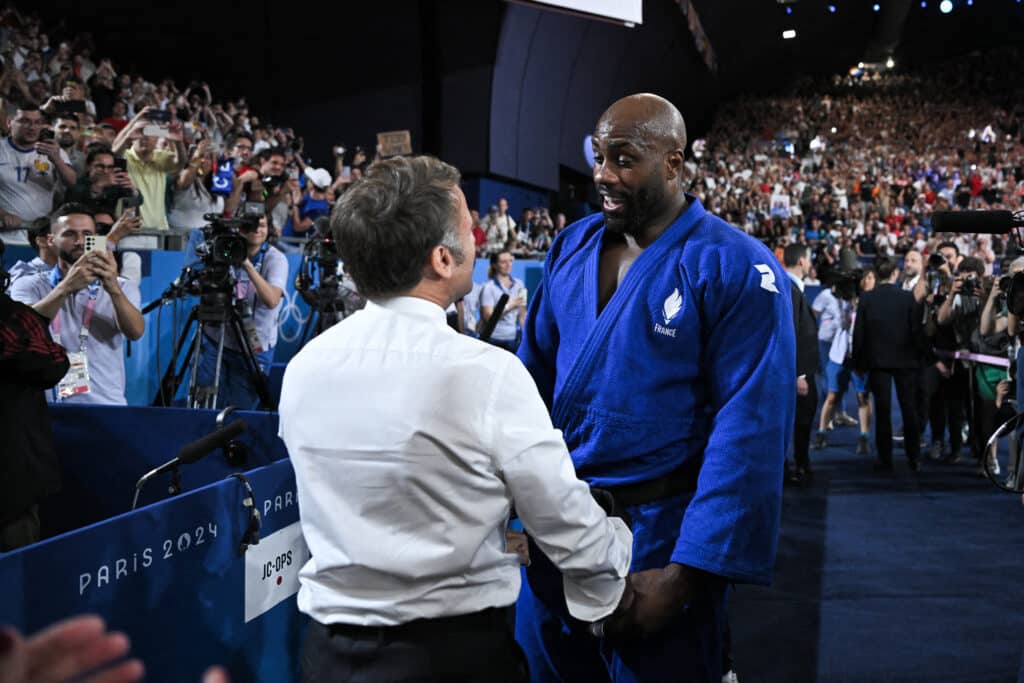 Teddy Riner Critiqué pour son Message à Emmanuel Macron