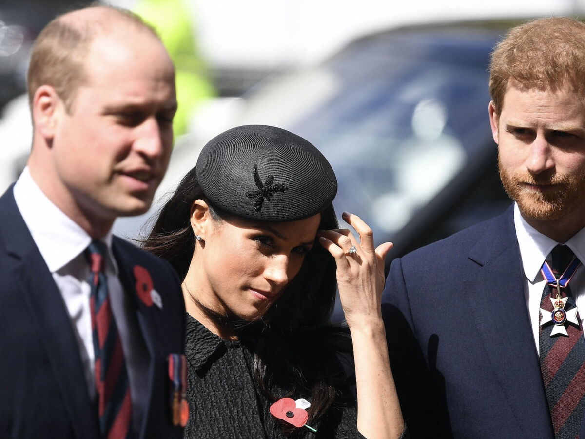 Meghan Markle aurait dragué William, ce qui a dérangé Buckingham.