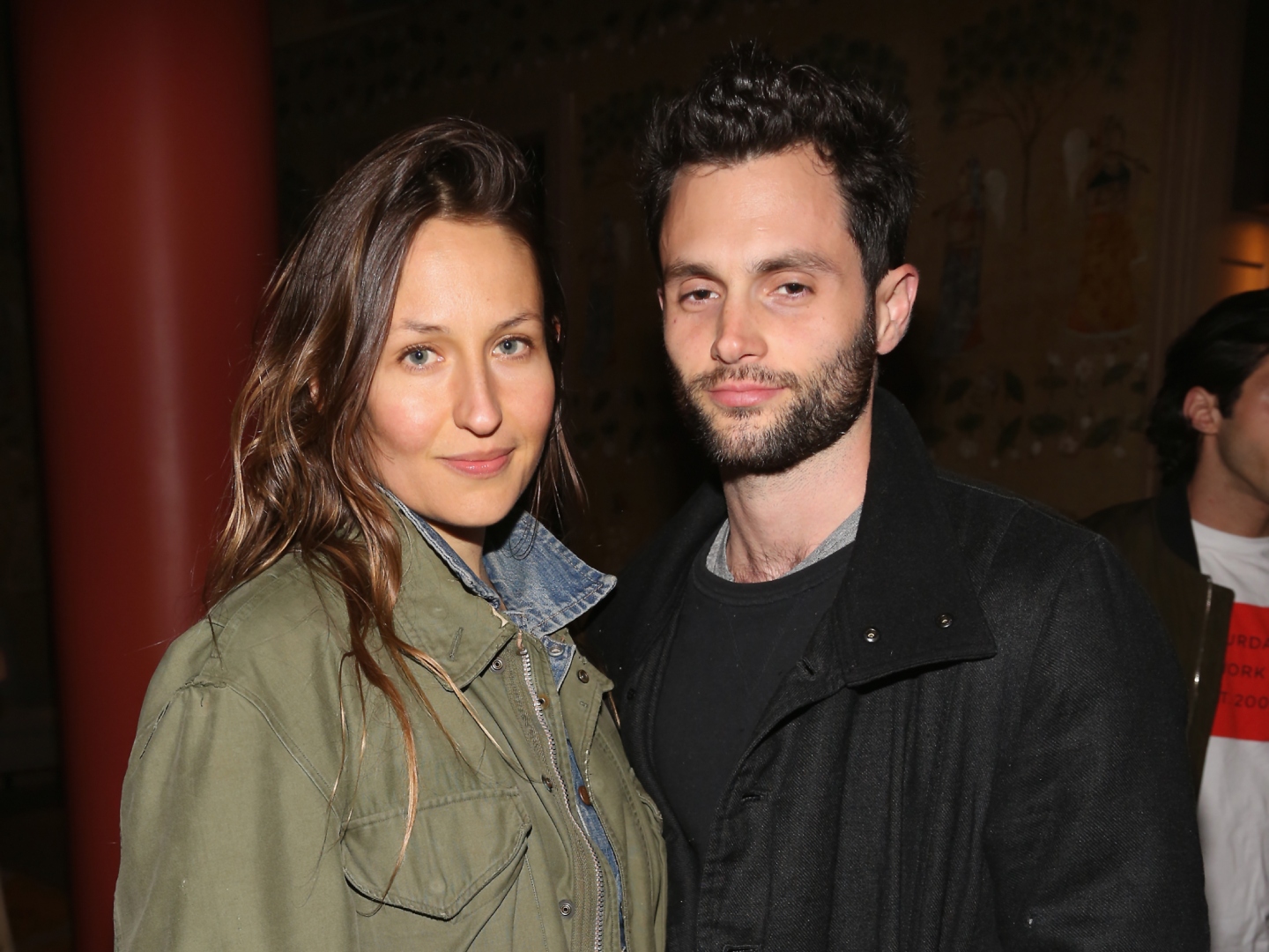 Penn Badgley et Domino Kirke attendent des jumeaux ensemble